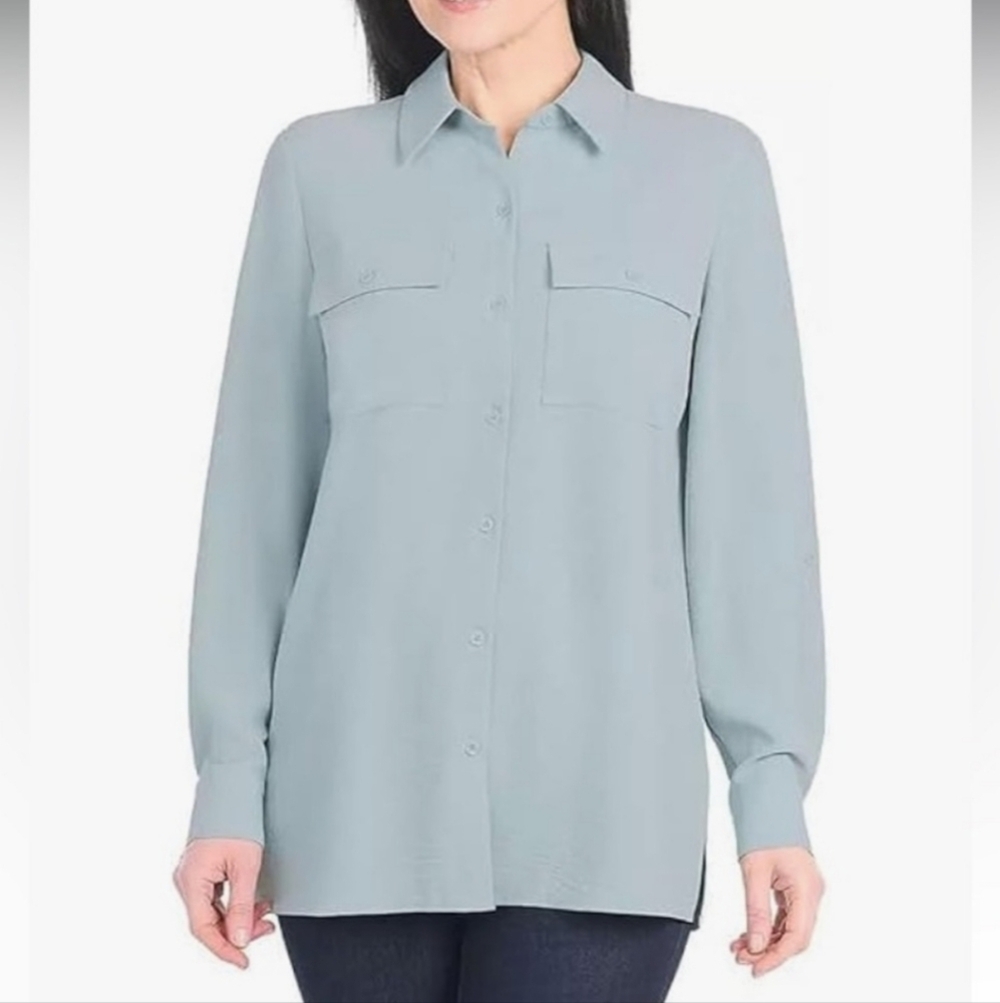 Hilary Radley Womans Button-up Shirt Pocket Top Light Blue M